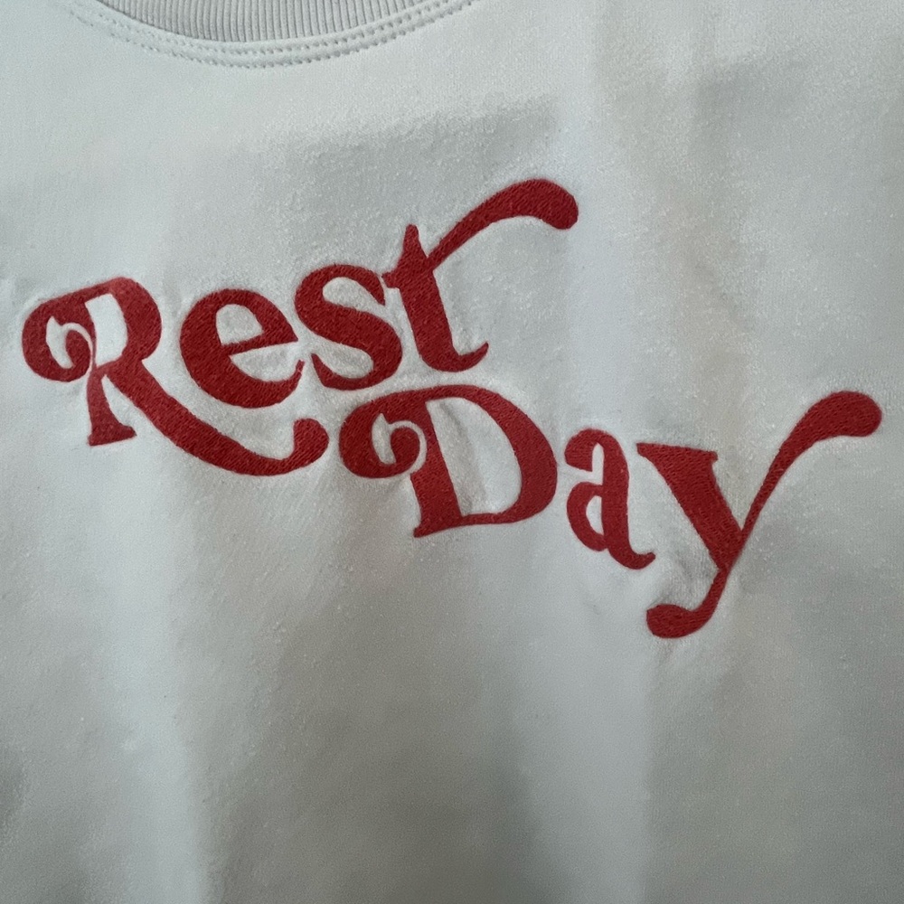 Women's Light Pink “Rest Day” Embroidered Crewneck Sweatshirt size Small - Picture 2 of 7